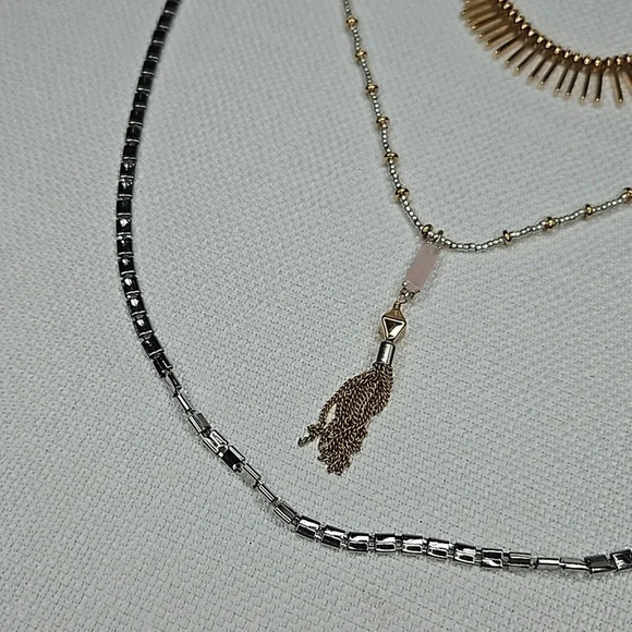 NIB - Retired Stella & Dot Riad Statement Necklace Versatile Gold Silver Rose - Picture 10 of 16